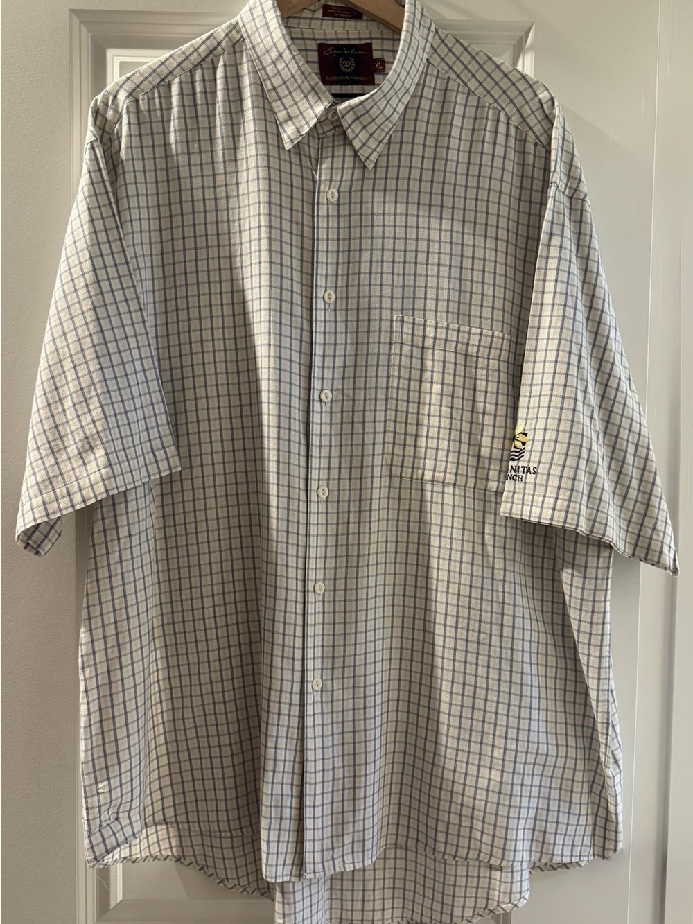 Classic Men’s Short-Sleeve Button-Down Shirt - Light Gray/Blue‎ Plaid